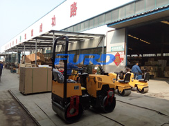 今日福瑞得微動態(tài)--福瑞得機械小型壓路機發(fā)往北京、福建等地